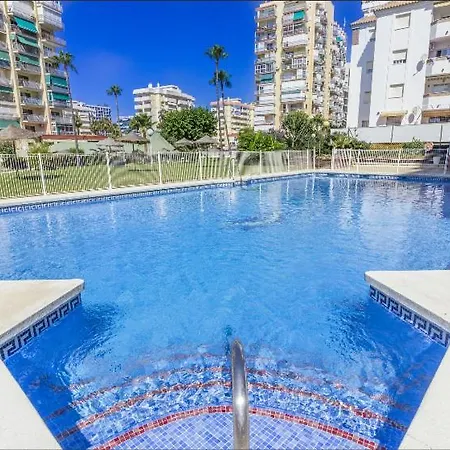 Apartment En Benalmadena, Primera Linea De Playa *
